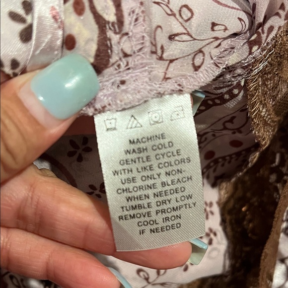 Linea Donatella Floral Pajama Set - Cream and Brown - Picture 9 of 9